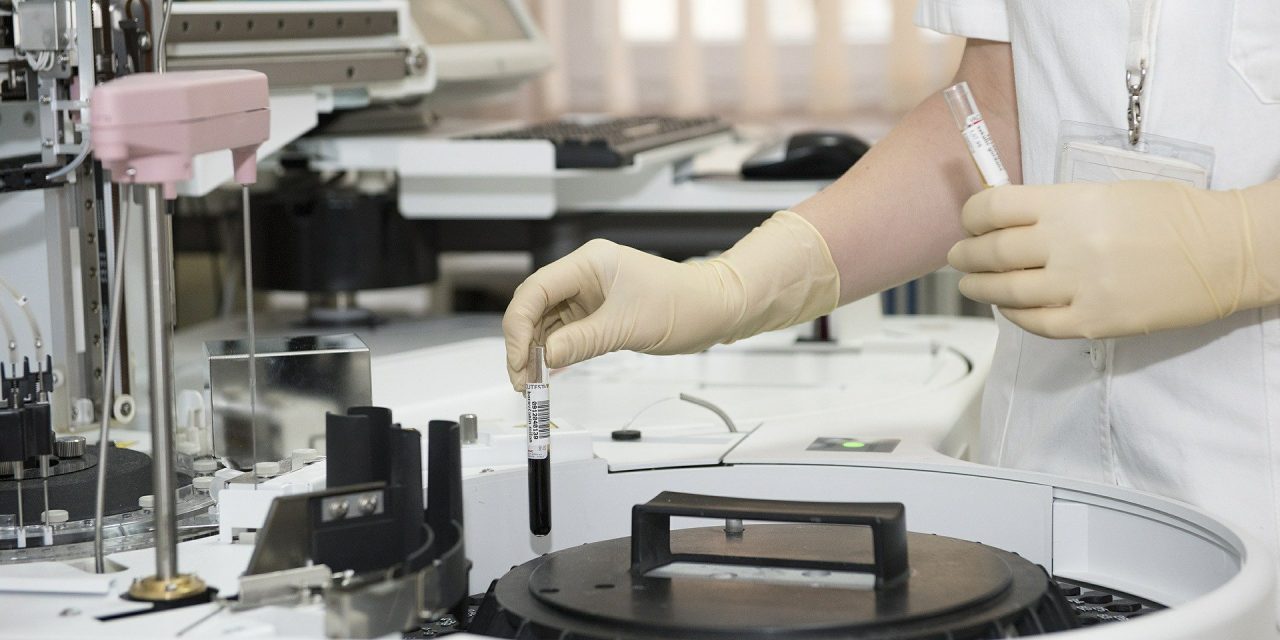 Rząd nie zarekwirował maszyny do testów na koronawirusa zakupionej przez szpital w Grodzisku Mazowieckim