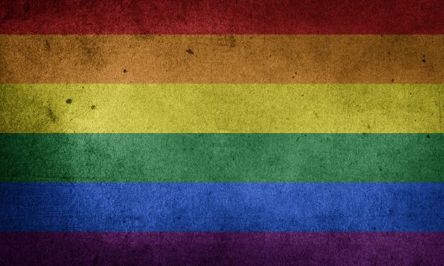 Lewicowa dziennikarka i aktywista LGBT inwigilowani? To fake news