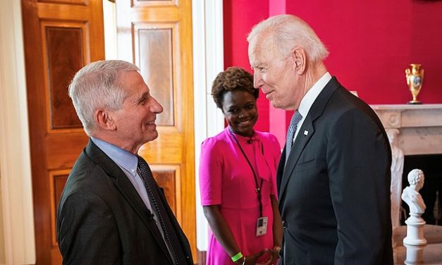 Dr&nbsp;Fauci twierdzi, że&nbsp;istnieje wariant koronawirusa, który&nbsp;może uniknąć wykrycia? Weryfikujemy